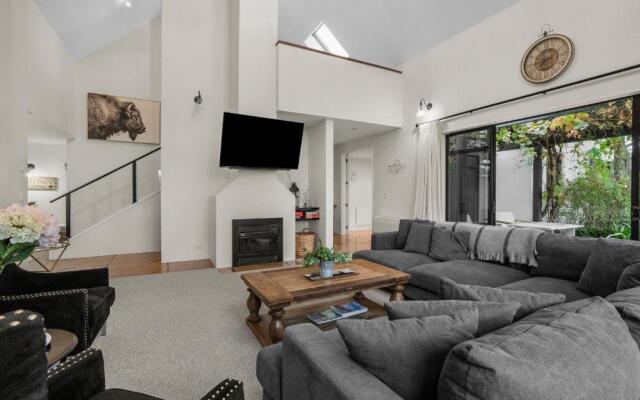 Olive Estate - Martinborough Holiday Home