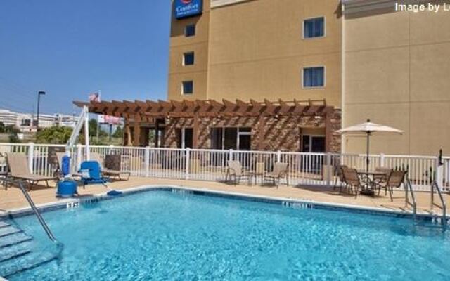 Comfort Inn & Suites Dothan East