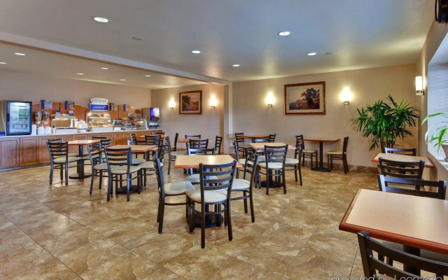 Holiday Inn Express Lompoc by IHG
