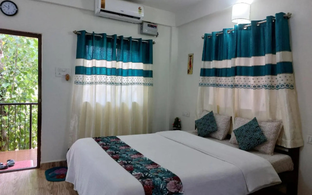 Spectrum Hub beach side Studio Apartment - Candolim - Goa