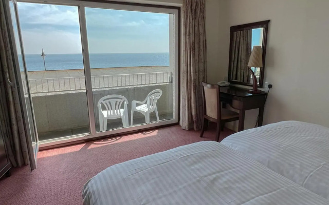Sandringham Hotel
