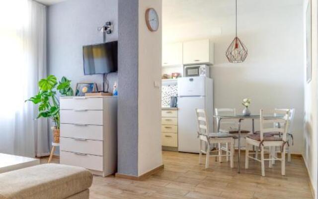 Apartment Arya