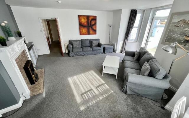 Oceana Holiday Apartments