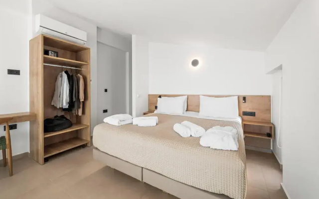 Evelmare Beachfront Apartments