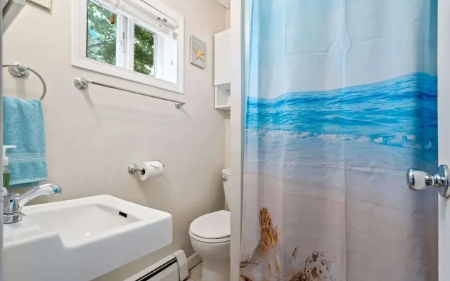 Beachfront Bliss Cozy Studio!