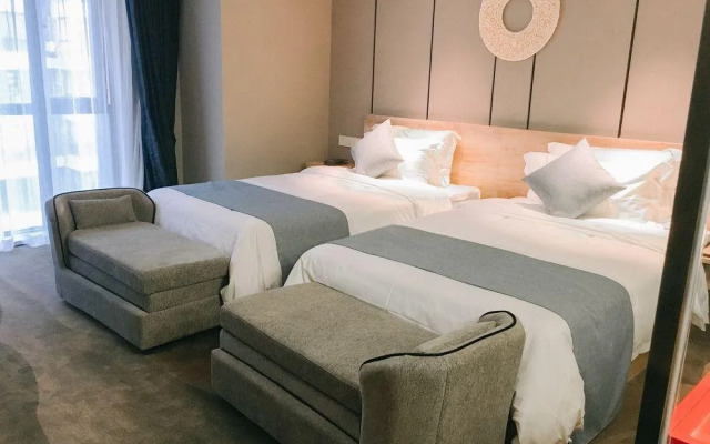 Chongqing Nordic Ins First Line Riverview Cinema-style Inn