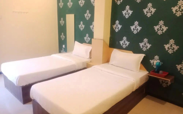 Hotel Ravi Kiran Executive