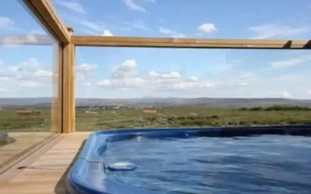 Blue View Cabin 3A with Hot Tub