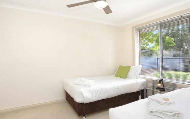 Claret Ash Apartments