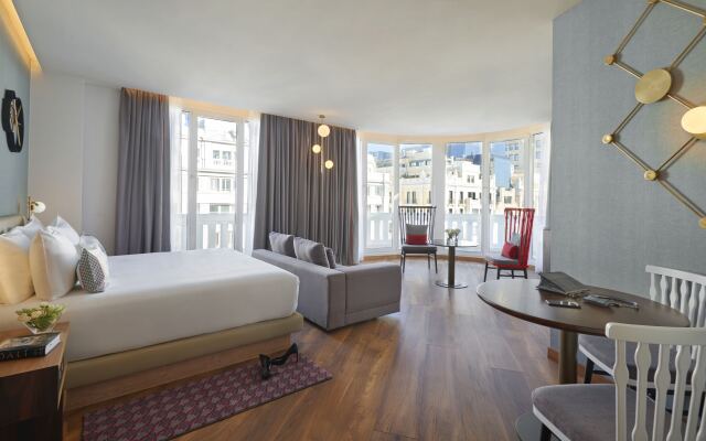Hyatt Centric Gran Via Madrid Hotel