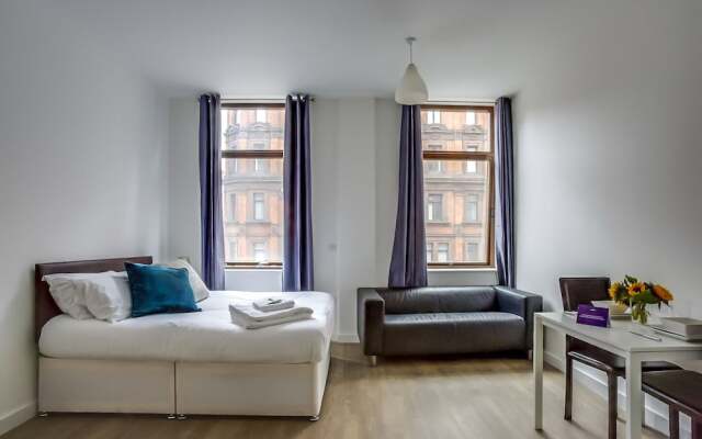 Wonderfully Bright 1BR Studio In Liverpool