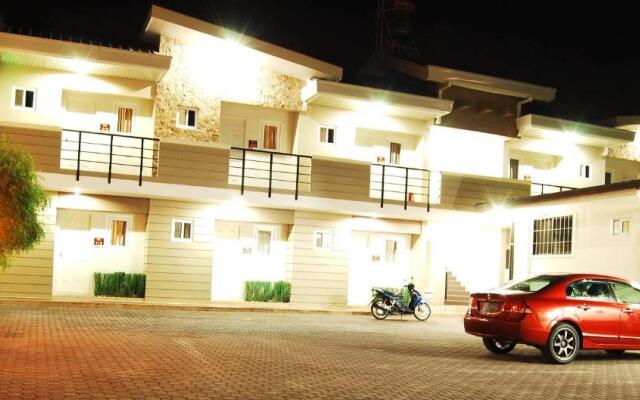 Rumi Apartelle Hotel