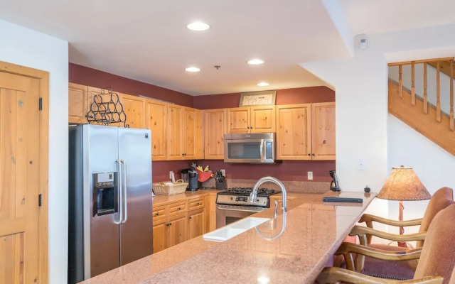 Bear Creek Lodge 403 4 Bedroom Condo by Alpine Lodging Telluride