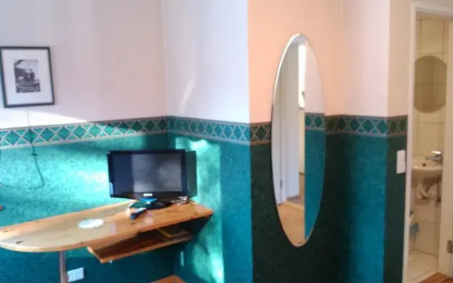 Alice Guesthouse