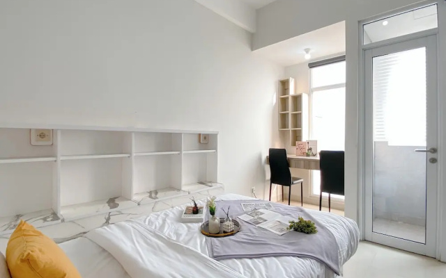 Modern Compact Studio Apartment At Vasanta Innopark – Guest Rooms – Cikarang