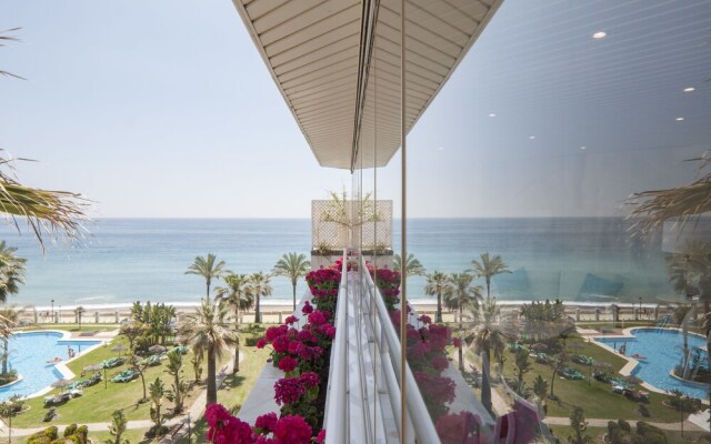 Esmeralda Coral Beach Marbella 2 bed Apt