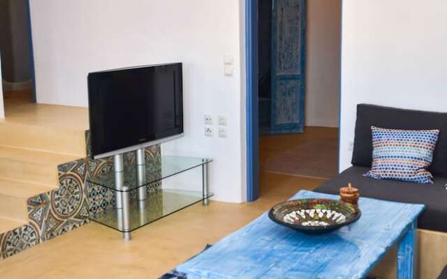 Fira Blue House