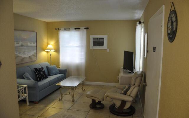 Sea Scape Oceanfront Motel