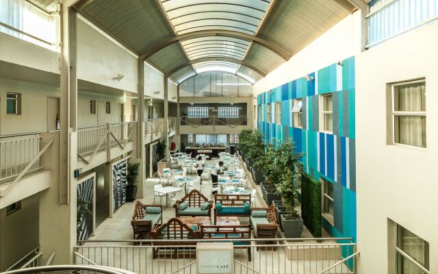 Peermont Metcourt - Francistown