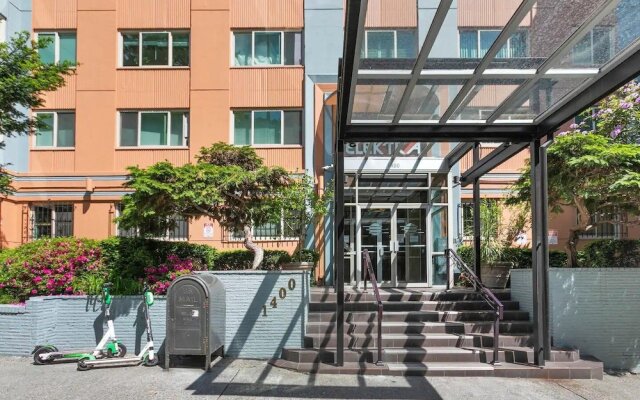 Studio in the heart of Seattle