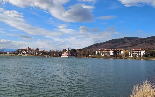 Luxury apartment Pravets Golf and SPA