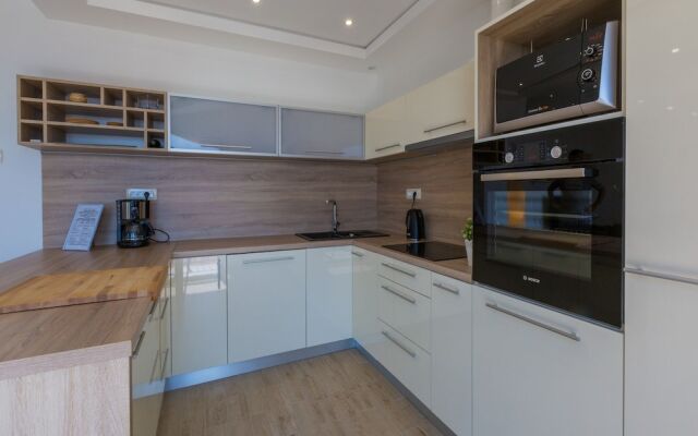 Apartment MLADEN