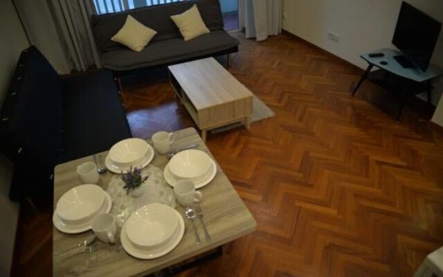 One BR Apartment Straits Quay Penang