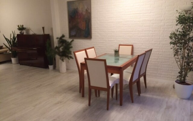 Private Apartment Elsenborner Straße