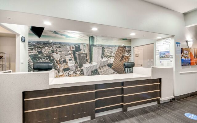 Sonesta Essential North Houston