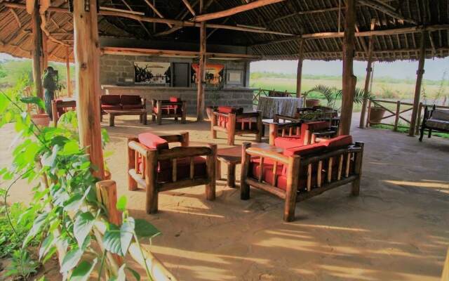 Voi Wildlife Lodge