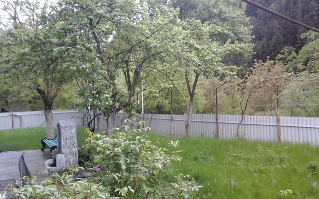 Iraklis Homestay