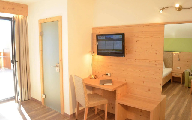 Hotel Karin