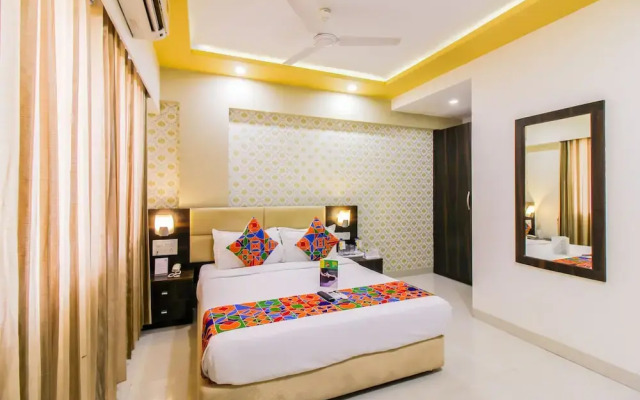 FabHotel Galaxy Comforts Andheri East