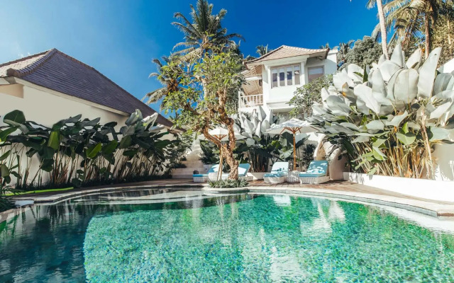 Cloud Nine Estate