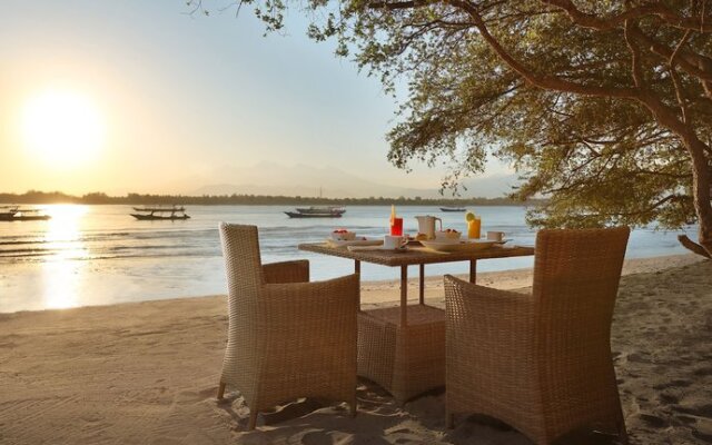 Romvi Holidays