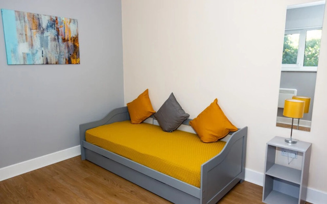 Alexander Apartments Studios