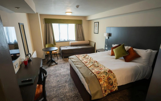 Premier Inn Warrington South
