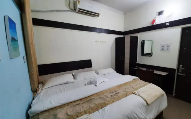 Royal Mughal by OYO Rooms
