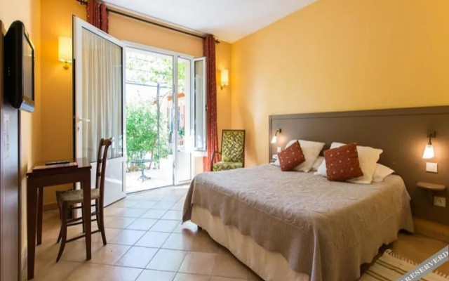 Hotel Les Restanques De Moustiers