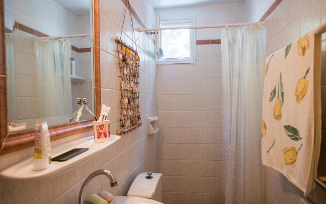 Anthippi Guest House