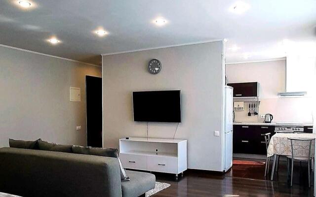 Апартаменты на улице Профсоюзов 38