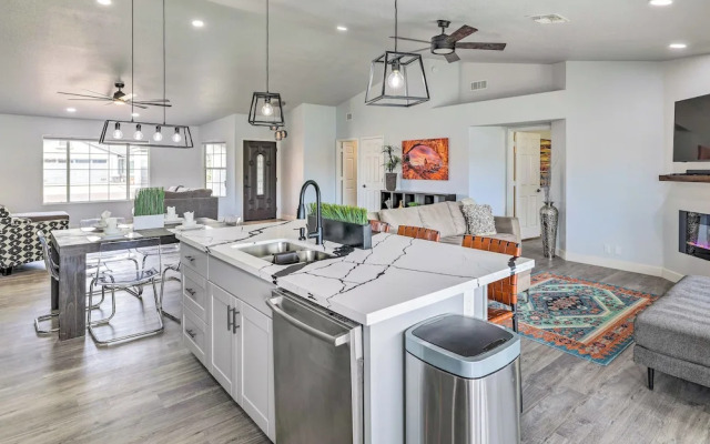 Pet-friendly Glendale Getaway Near Westgate