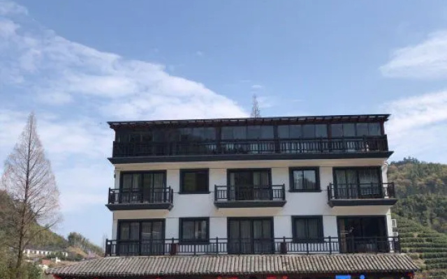 Wufeng  Hotel