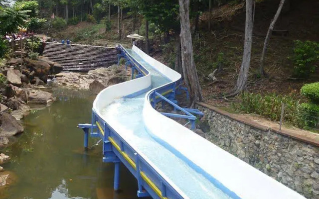 Kota Tinggi Waterfalls Resort