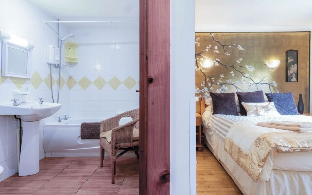 Rose Cottage - 3 Bed Cottage - New Hedges - Tenby