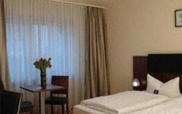 City Hotel Mercator