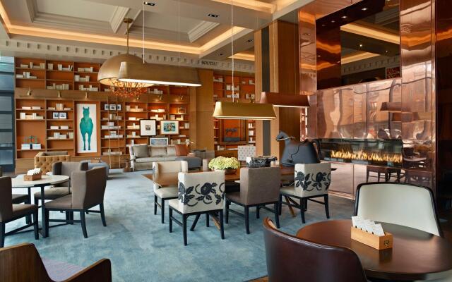 Omni Louisville Hotel