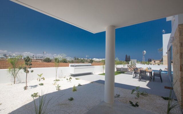 4 Bedroom Villa in Protaras Center - Protaras Vie Bleu Villa Vb3