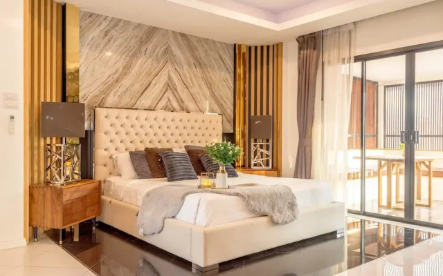 Exquisite Pool Villa B