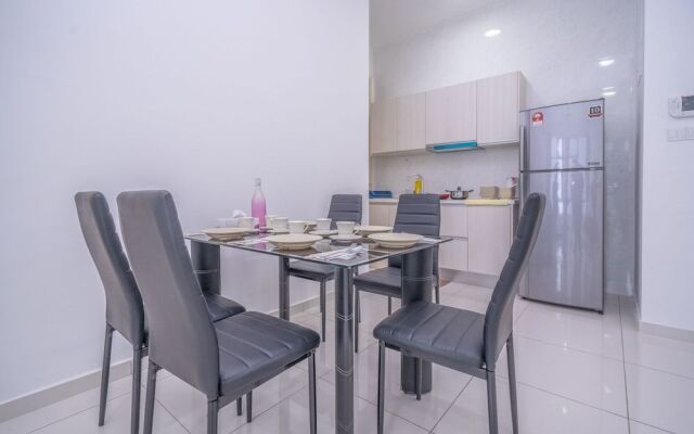 OYO Home 89458 Amazing 2br D'summit